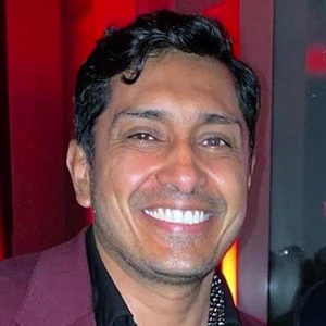 Tenoch Huerta age and date of birth