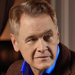 Mark Moses