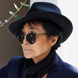 Yoko Ono age and date of birth