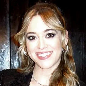 Andrea Bowen age and date of birth