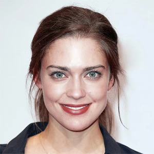 Laura Berlin age and date of birth