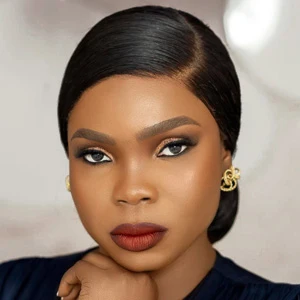 Victoria Orenze age and date of birth