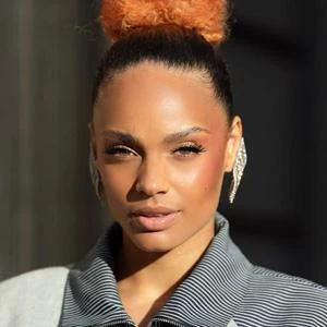 Alicia Aylies age and date of birth