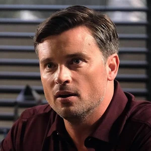 Tom Welling age and date of birth