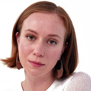 Hannah Einbinder age and date of birth