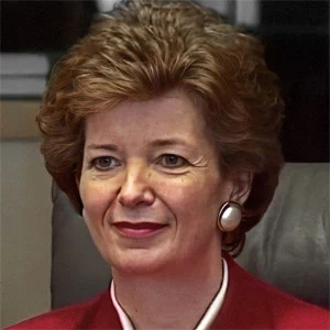 Mary Robinson age and date of birth