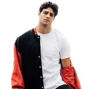 Noah Centineo age and date of birth