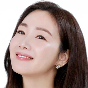 Choi Ji-woo age and date of birth