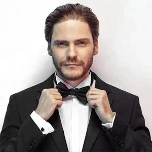 Daniel Brühl age and date of birth