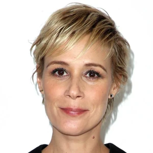 Liza Weil age and date of birth