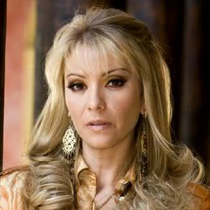 Daniela Castro age and date of birth