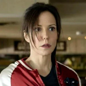 Mary-Louise Parker age and date of birth