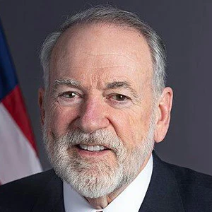 Mike Huckabee age and date of birth