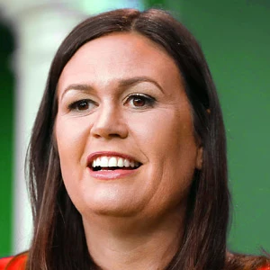 Sarah Huckabee Sanders age and date of birth