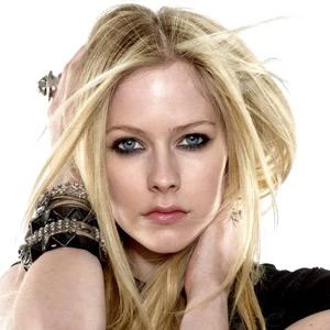 Avril Lavigne age and date of birth