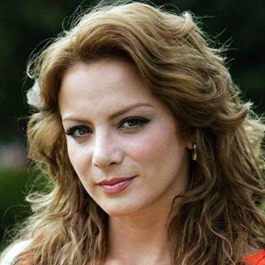 Silvia Navarro age and date of birth
