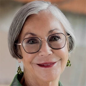 Alice Walton age and date of birth