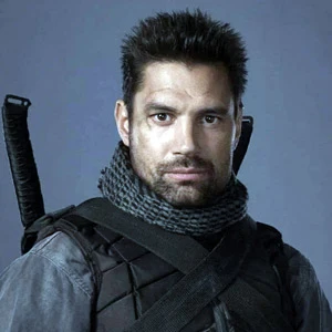 Manu Bennett age and date of birth