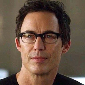 Tom Cavanagh age and date of birth