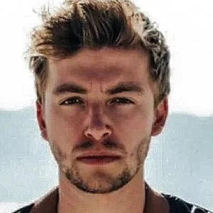 Taylor Baxter Burton