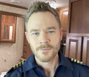 Aaron Ashmore movies and TV shows