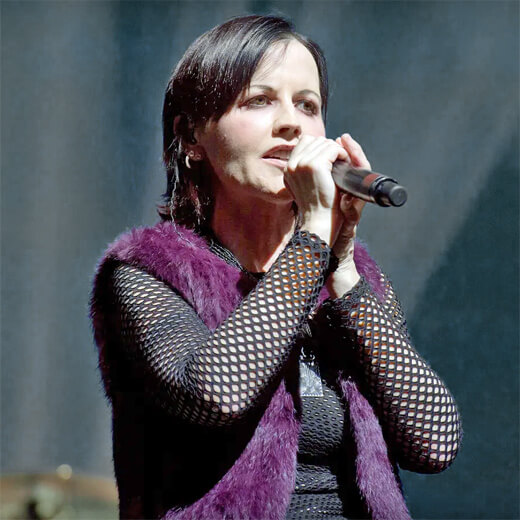 Dolores O'Riordan was a famous singer who died in 2018